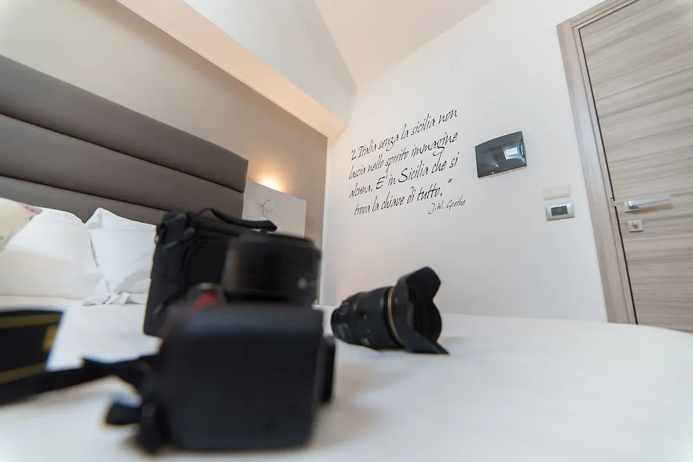 Palazzo Sisto Exclusive Rooms Katanya İtalya